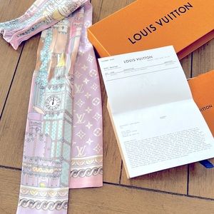 Louis Vuitton scarf